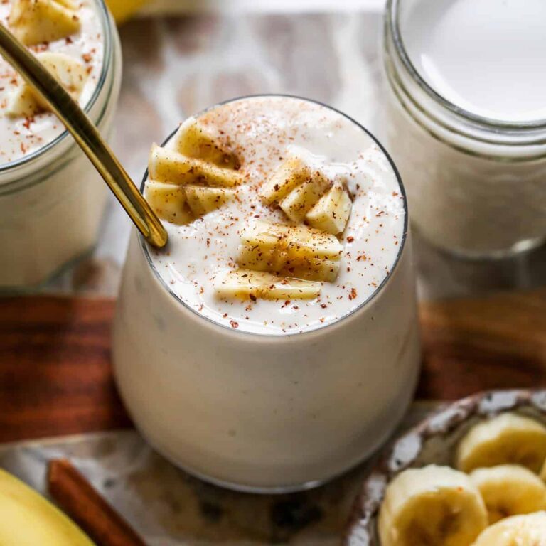 Banana Smoothie Recipe – Creamy, Delicious & Easy to Make
