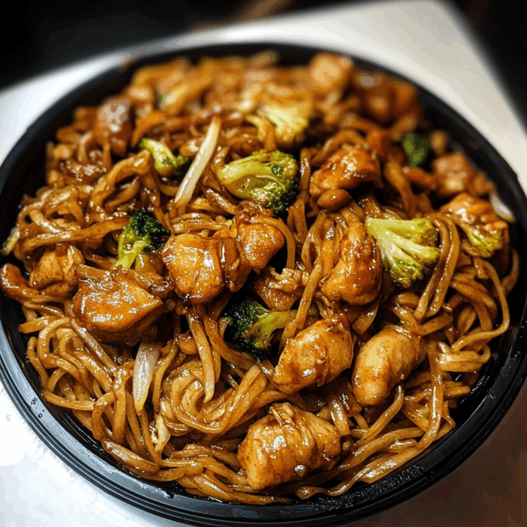Garlic Chicken Lo Mein: A Flavorful and Satisfying Dinner